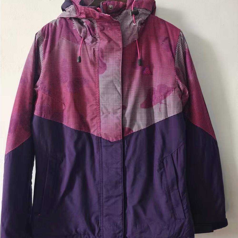 Nike Women's Two-Tone Ski Jacket - Purple and Pink